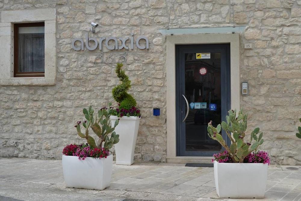 Abraxia B&B Comiso Dış mekan fotoğraf