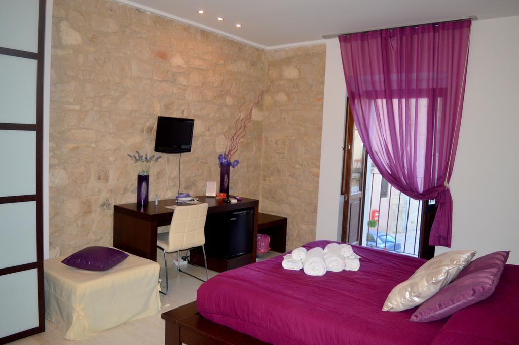 Abraxia B&B Comiso Dış mekan fotoğraf